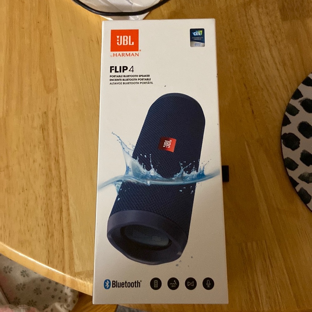 JBL Flip 4 Portable Bluetooth Speaker
